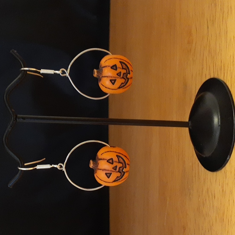 NWOT Halloween Pumpkin Jack 'O Lantern Earrings S145